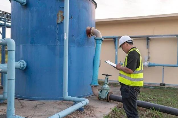 oneroofwatertankcleaning.com