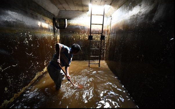oneroofwatertankcleaning.com